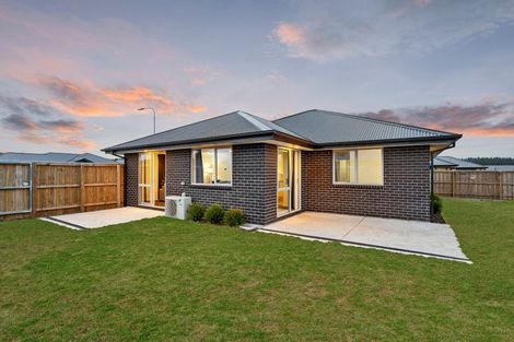 Photo of property in 34 Hilton Drive, Amberley, 7410