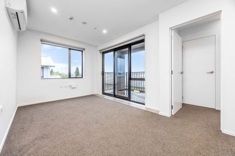 Photo of property in 209/28c Eileen Newey Place, Henderson, Auckland, 0612