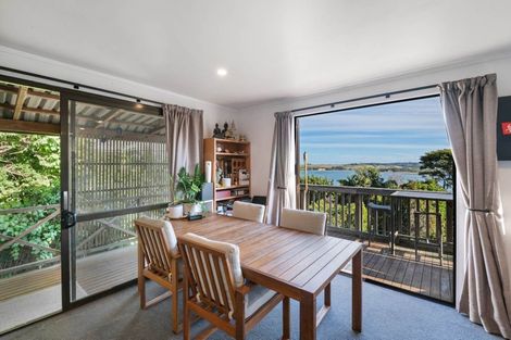 Photo of property in 183 Wade River Road, Wade Heads, Whangaparaoa, 0932