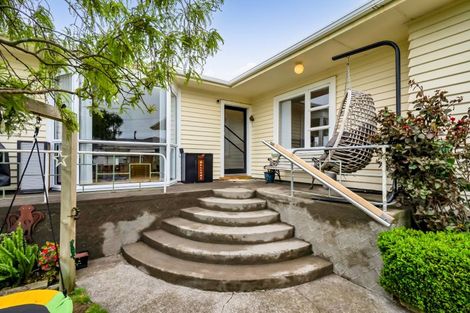 Photo of property in 5 Watene Crescent, Waitara, 4320