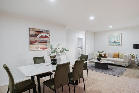 Photo of property in 3 Fleetwood Drive, Henderson, Auckland, 0612