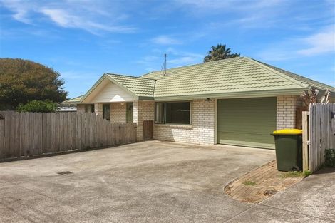 Photo of property in 128a Gloucester Road, Manurewa, Auckland, 2102
