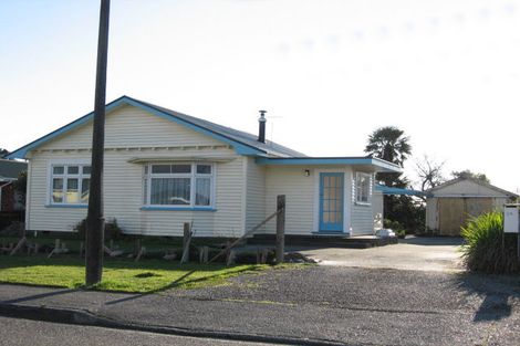 Photo of property in 39 Davie Street, Hokitika, 7810