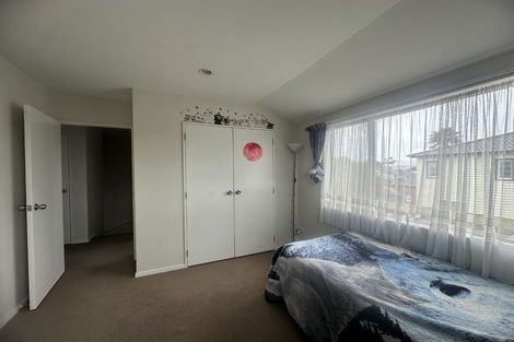 Photo of property in 27/22 Northcross Drive, Oteha, Auckland, 0632