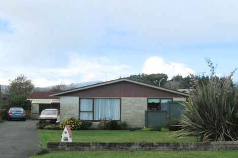 Photo of property in 26a Gray Avenue, Paraparaumu Beach, Paraparaumu, 5032
