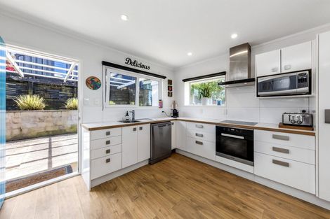 Photo of property in 3/175 Birkenhead Avenue, Birkenhead, Auckland, 0626