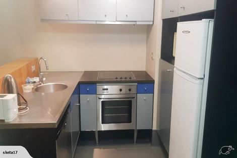 Photo of property in St Pauls Apartments, 72/43u Mulgrave Street, Thorndon, Wellington, 6011