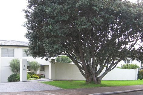 Photo of property in 1/93 Kowhai Road, Mairangi Bay, Auckland, 0630
