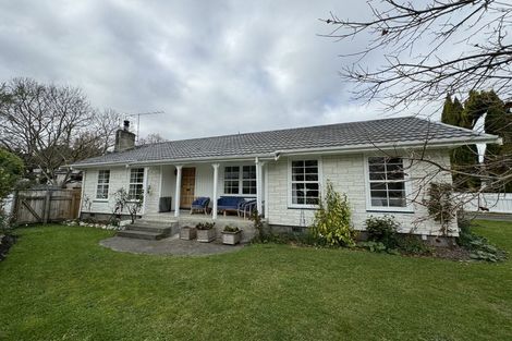 Photo of property in 17 Von Dadelszen Place, Havelock North, 4130