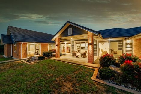 Photo of property in 9 Pukeko Grove, Cambridge, 3434