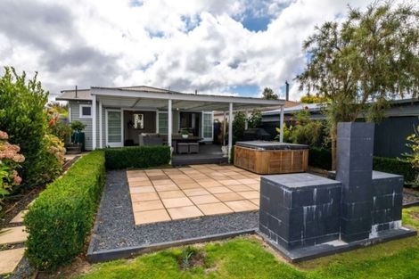 Photo of property in 68 Cornwall Street, St Albans, Christchurch, 8014