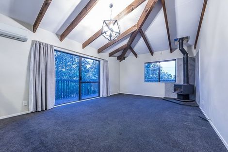 Photo of property in 12 Bedford Street, Te Atatu South, Auckland, 0610