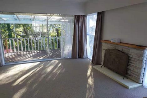 Photo of property in 29 Downing Street, Glenfield, Auckland, 0629