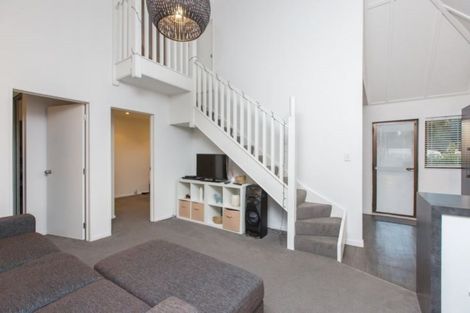 Photo of property in 9/58 Manuroa Road, Takanini, 2112