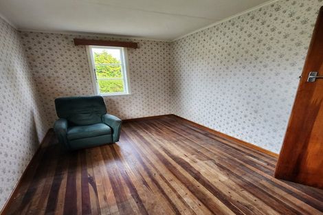 Photo of property in 23 Stanly Street, Eketahuna, 4900