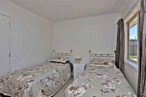 Photo of property in 58 Orotu Drive, Poraiti, Napier, 4112