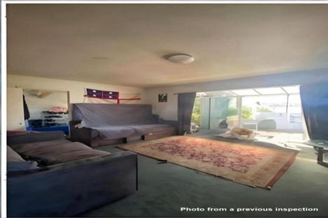 Photo of property in 2 Halswell Street, Mangere East, Auckland, 2024