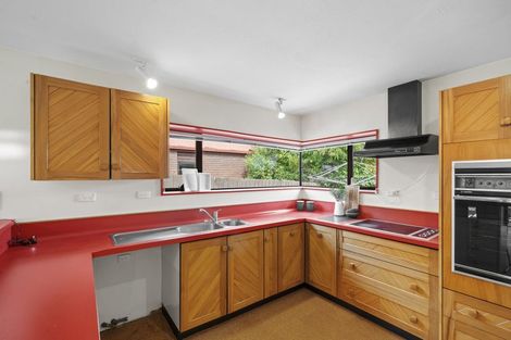 Photo of property in 2/8 Cricklewood Place, Avonhead, Christchurch, 8042