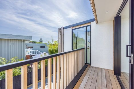 Photo of property in 771b East Coast Road, Northcross, Auckland, 0630