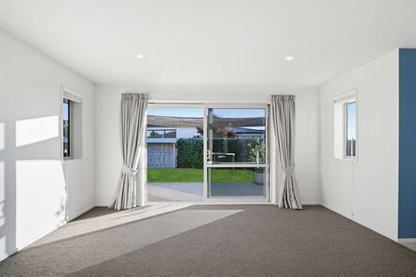 Photo of property in 4 Denton Street, Amberley, 7410