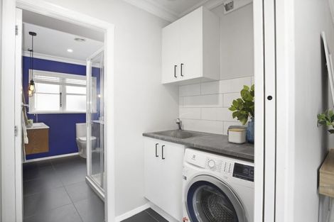 Photo of property in 73 Kohekohe Road, Waikanae, 5036