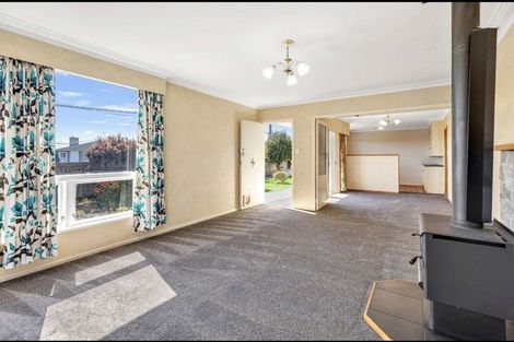 Photo of property in 32 Parsons Avenue, Levin, 5510