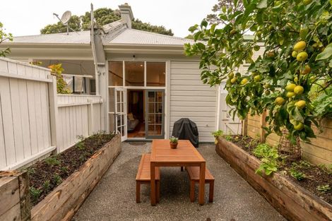 Photo of property in 366a Tinakori Road, Thorndon, Wellington, 6011