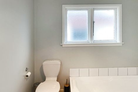 Photo of property in 16 Esperance Street, St Albans, Christchurch, 8052