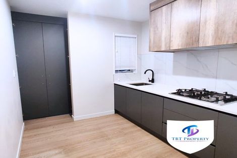 Photo of property in 17 Bushfield Drive, Flat Bush, Auckland, 2019