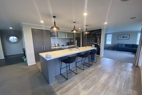 Photo of property in 96 Brougham Street, Westport, 7825