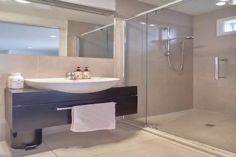 Photo of property in 8 Cheltenham Street, Merivale, Christchurch, 8014