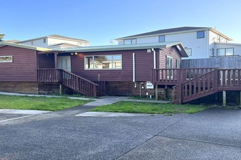 Photo of property in 23a Ranui Avenue, Ranui, Auckland, 0612