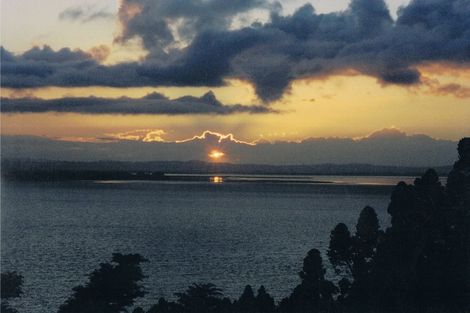 Photo of property in 768 South Titirangi Road, Titirangi, Auckland, 0604