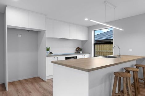 Photo of property in 15 Herridge Street, Woodend, 7691