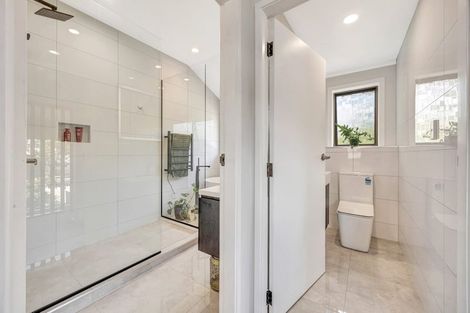 Photo of property in 8 Opoia Road, Hamilton East, Hamilton, 3216