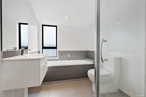 Photo of property in 26 Liquidambar Drive, Hobsonville, Auckland, 0616