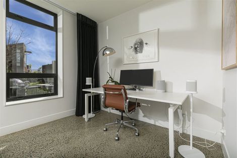 Photo of property in 204 Hobsonville Point Road, Hobsonville, Auckland, 0616