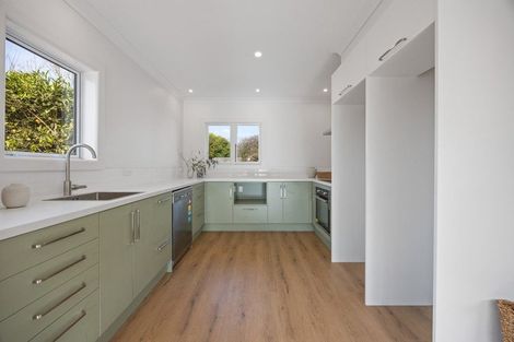 Photo of property in 178 Wilsons Road, Saint Martins, Christchurch, 8022