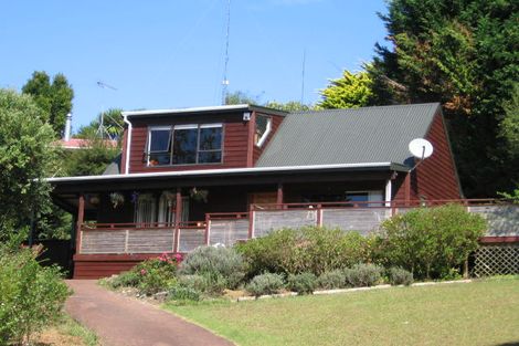 Photo of property in 13 Fitzwilliam Drive, Torbay, Auckland, 0630