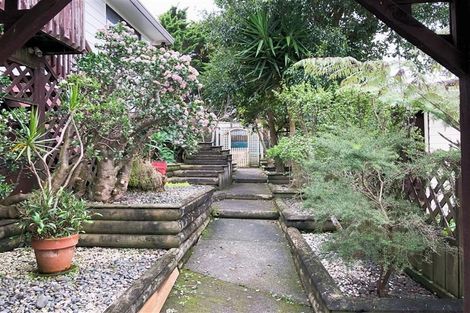 Photo of property in 84 Keegan Drive, Massey, Auckland, 0614