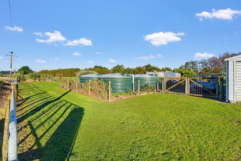 Photo of property in 10 Factory Road, Ballance, Pahiatua, 4983