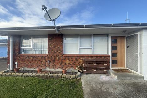 Photo of property in 3 Kiwi Court, Roslyn, Palmerston North, 4414