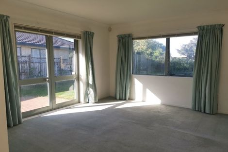 Photo of property in 6 Longford Park Drive, Takanini, 2112