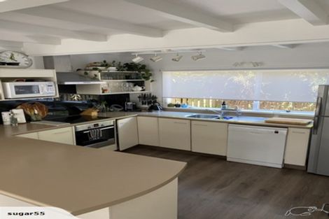 Photo of property in 2/132 Nile Road, Milford, Auckland, 0620