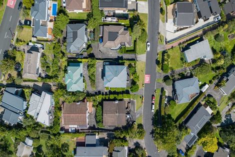 Photo of property in 1/60 Penzance Road, Mairangi Bay, Auckland, 0630