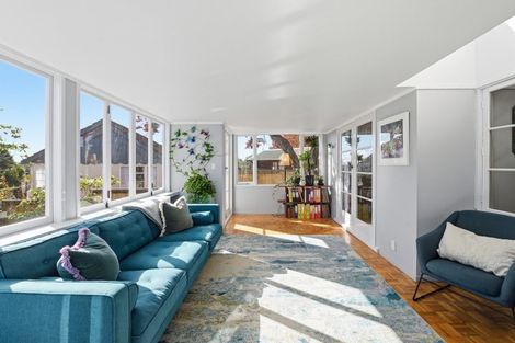 Photo of property in 22 Selwyn Road, Lynmore, Rotorua, 3010