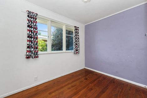 Photo of property in 42 Coleridge Drive, Enderley, Hamilton, 3214
