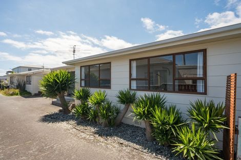 Photo of property in 2/86 Grove Street, The Wood, Nelson, 7010