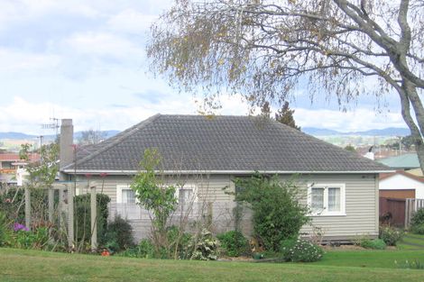 Photo of property in 1128 Greerton Road, Gate Pa, Tauranga, 3112