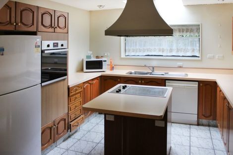 Photo of property in 29 Glenburn Place, Avonhead, Christchurch, 8042